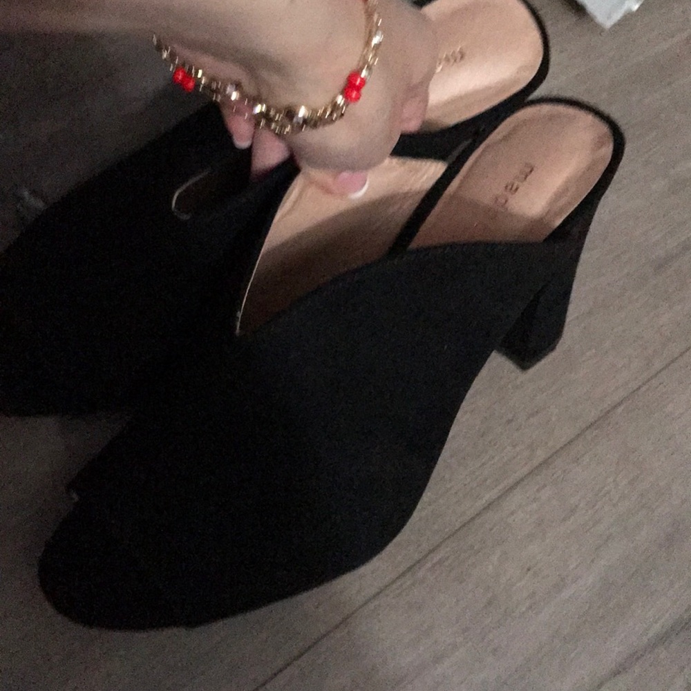 Madden girl mules